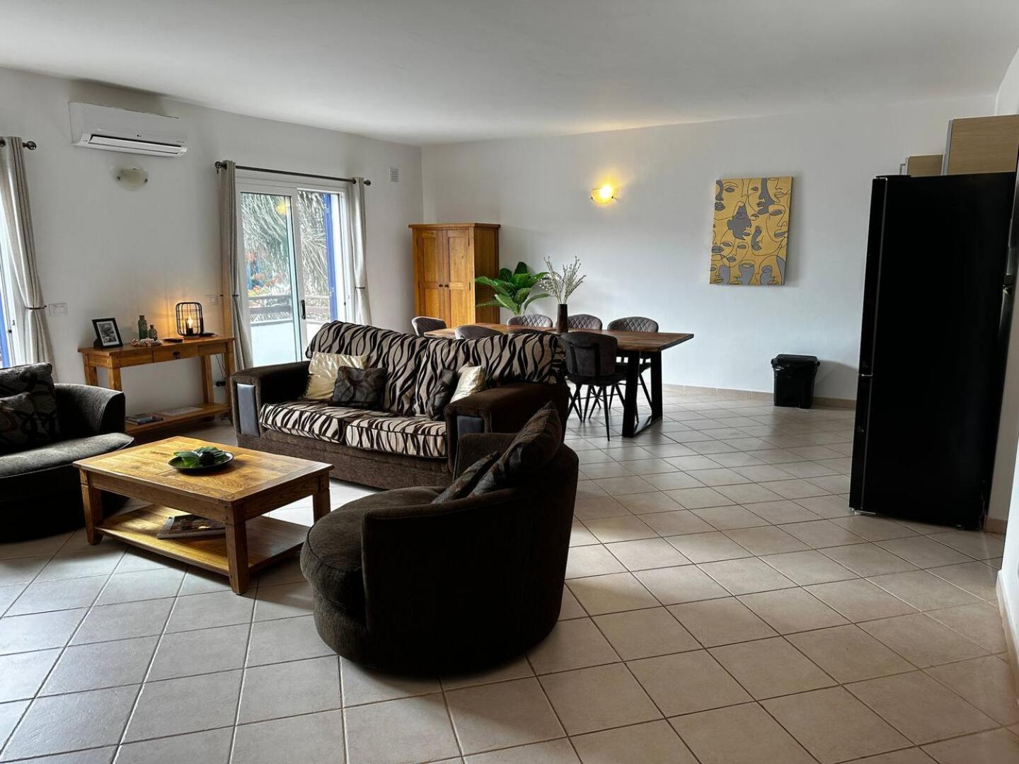 Leme Bedje Two Bedroom - By Bobbywashere Santa Maria Εξωτερικό φωτογραφία